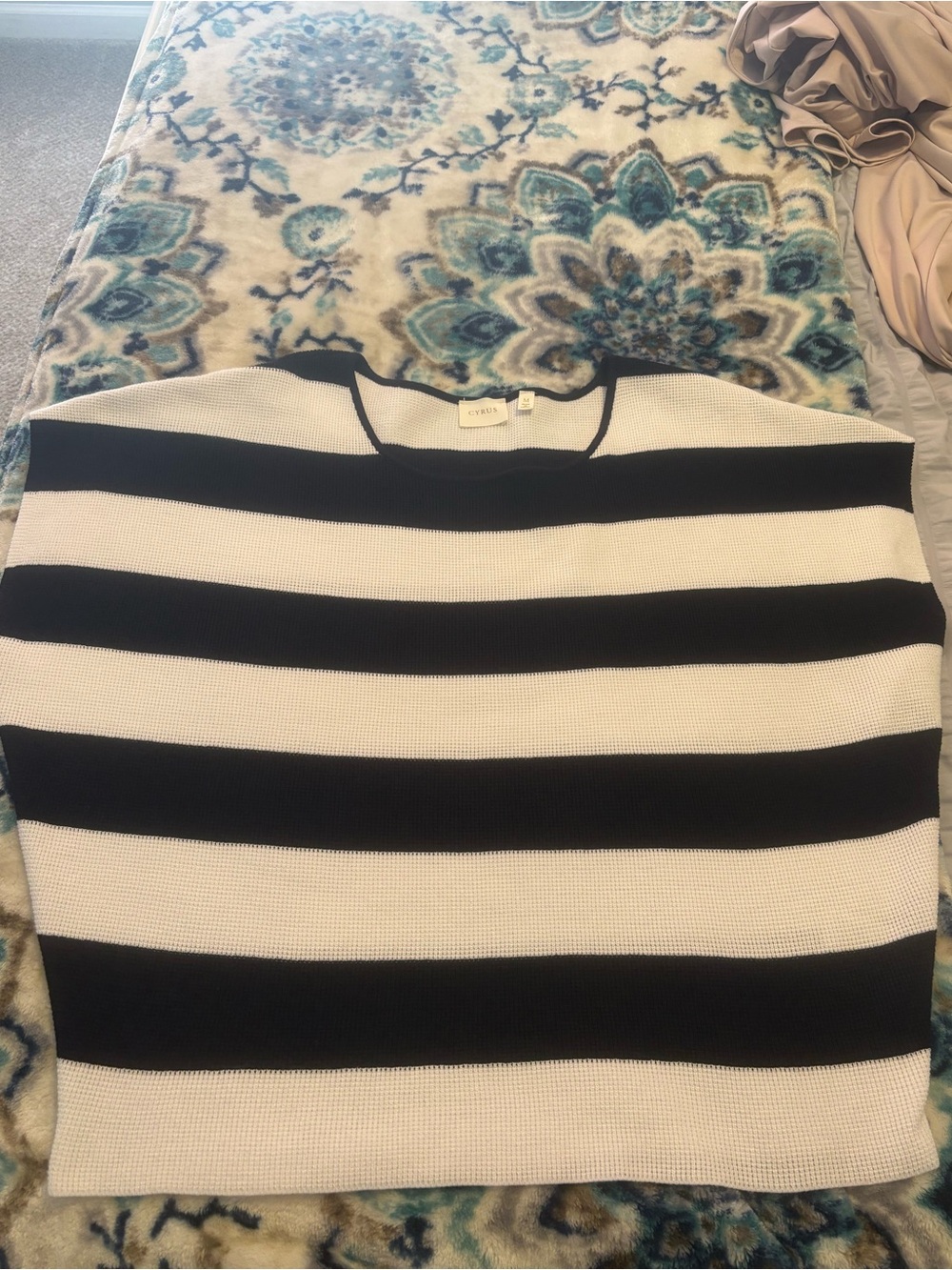 Cyrus women’s navy and white striped sweater top